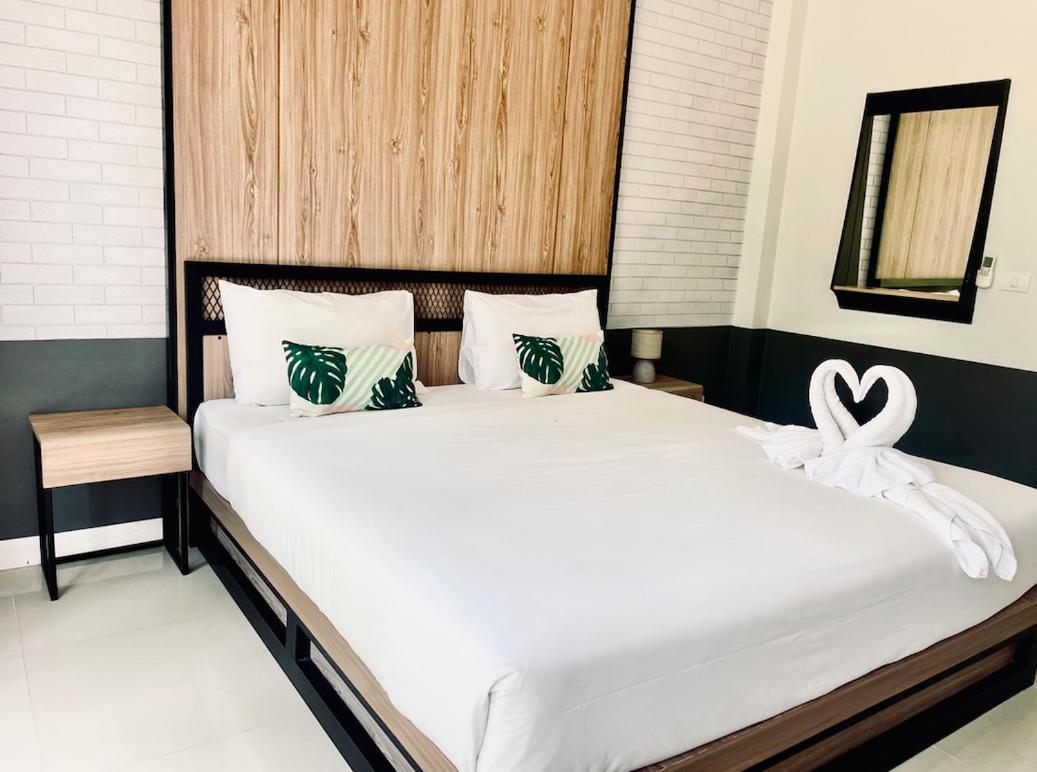 พีพี แกรนด์ กมลา โฮเทล  Hotel หาดกมลา ภายนอก รูปภาพ